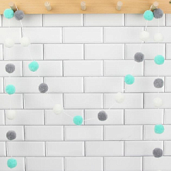 Гирлянда на веревке с помпончиками 3 см х 30 шт х 3 м, №20 ассорти